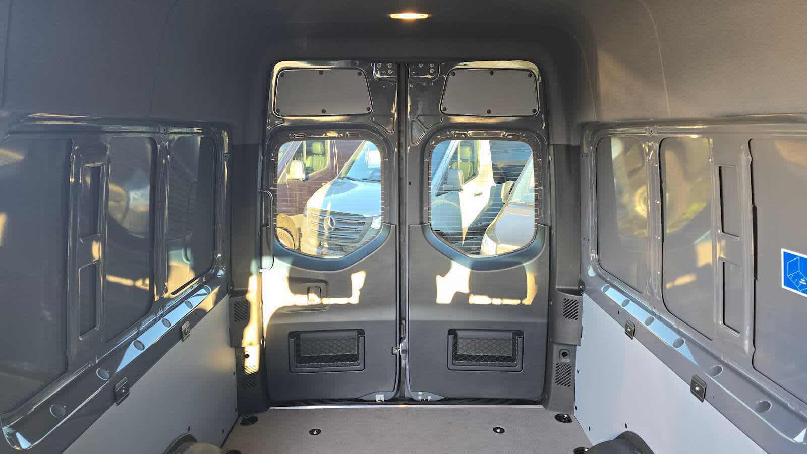 2026 Mercedes-Benz Sprinter 2500 Standard Roof I4 Diesel HO 144" AWD