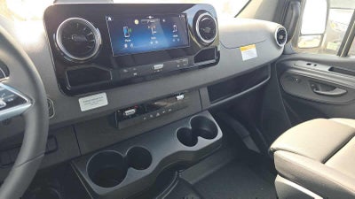 2026 Mercedes-Benz Sprinter 2500 Standard Roof I4 Diesel HO 144 AWD