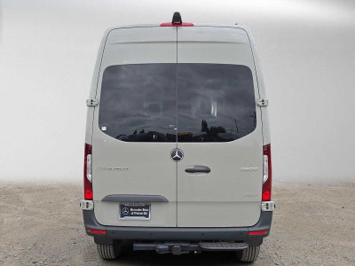 2026 Mercedes-Benz Sprinter Crew 2500 Standard Roof I4 Diesel HO 144 AWD