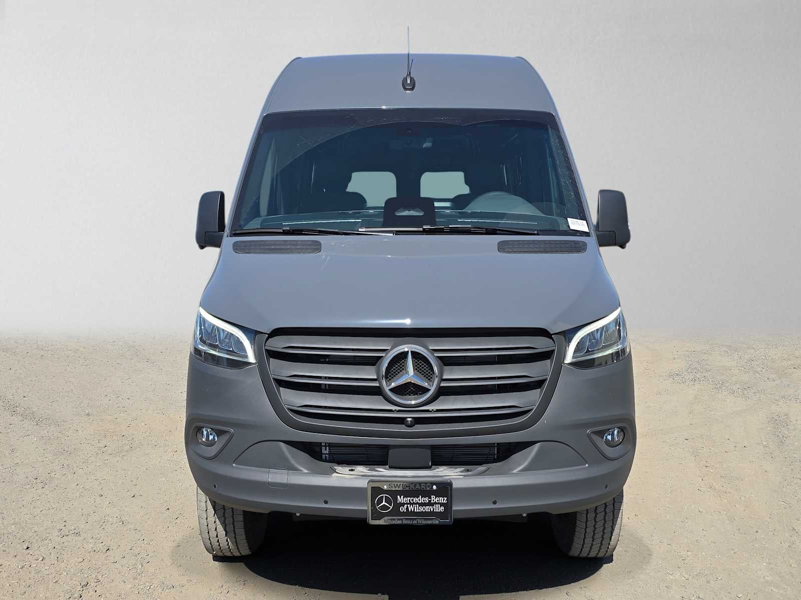 2026 Mercedes-Benz Sprinter Cargo 2500 Standard Roof I4 Diesel HO 144 AWD