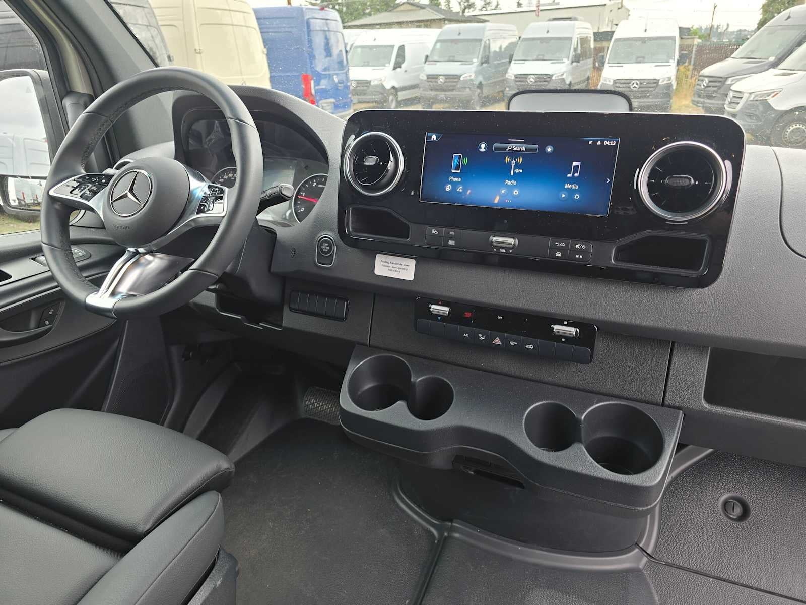2026 Mercedes-Benz Sprinter 2500 Standard Roof I4 Diesel HO 144 AWD