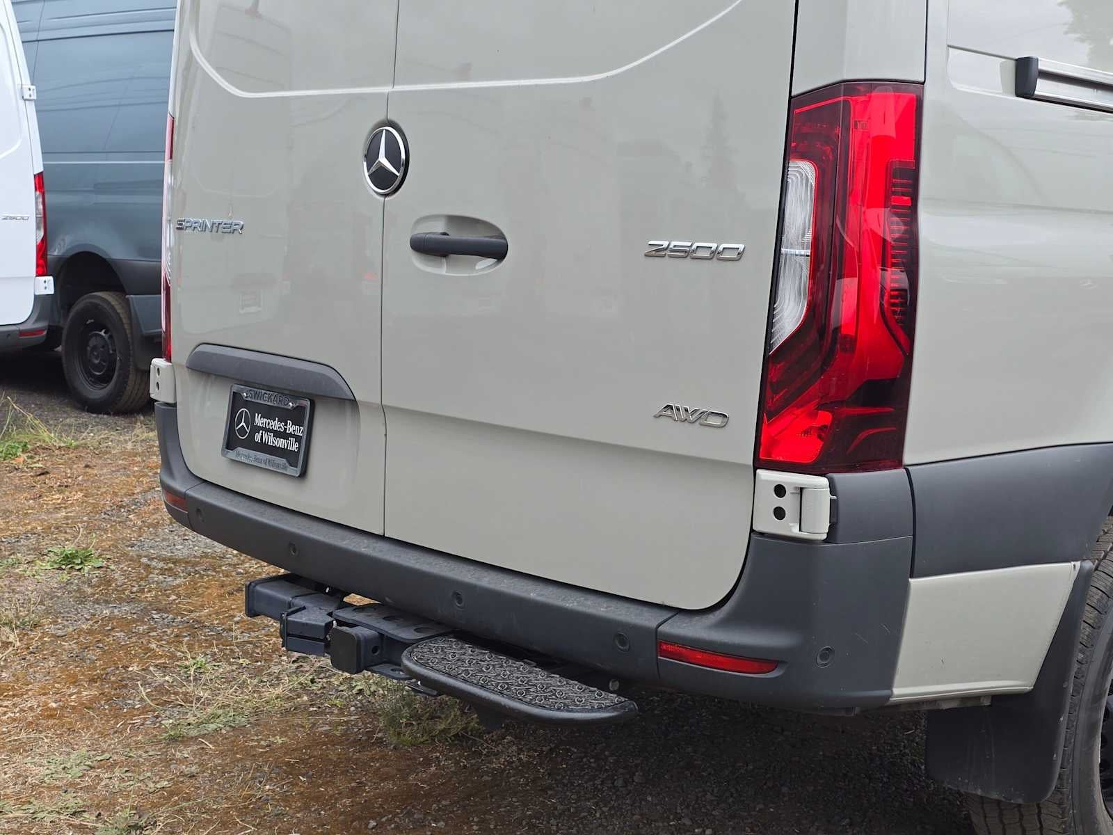2026 Mercedes-Benz Sprinter 2500 Standard Roof I4 Diesel HO 144 AWD