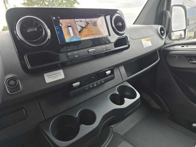 2026 Mercedes-Benz Sprinter 2500 Standard Roof I4 Diesel HO 144 AWD