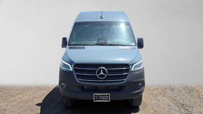 2026 Mercedes-Benz Sprinter 2500 Standard Roof I4 Diesel HO 144 AWD