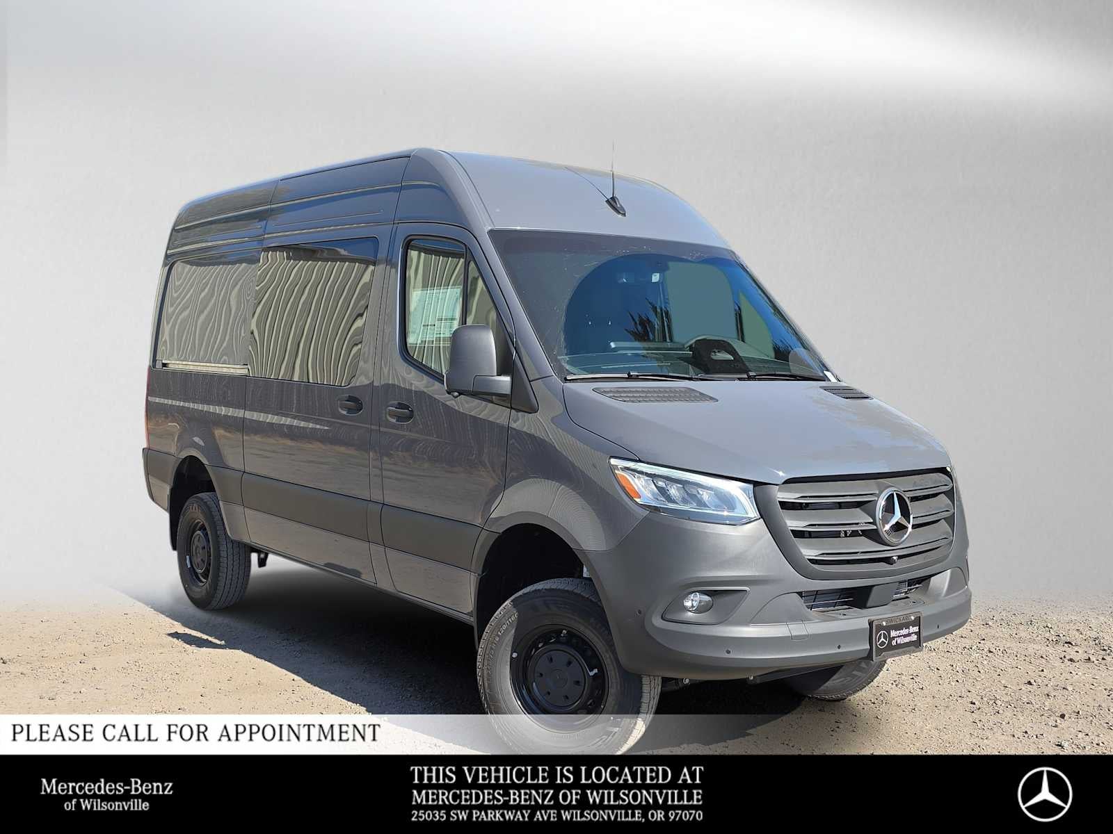 2026 Mercedes-Benz Sprinter Cargo 2500 Standard Roof I4 Diesel HO 144 AWD