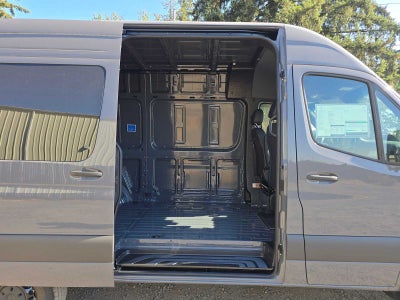 2026 Mercedes-Benz Sprinter Cargo 2500 Standard Roof I4 Diesel HO 144 AWD