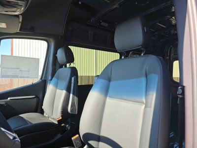 2026 Mercedes-Benz Sprinter Cargo 2500 Standard Roof I4 Diesel HO 144 AWD