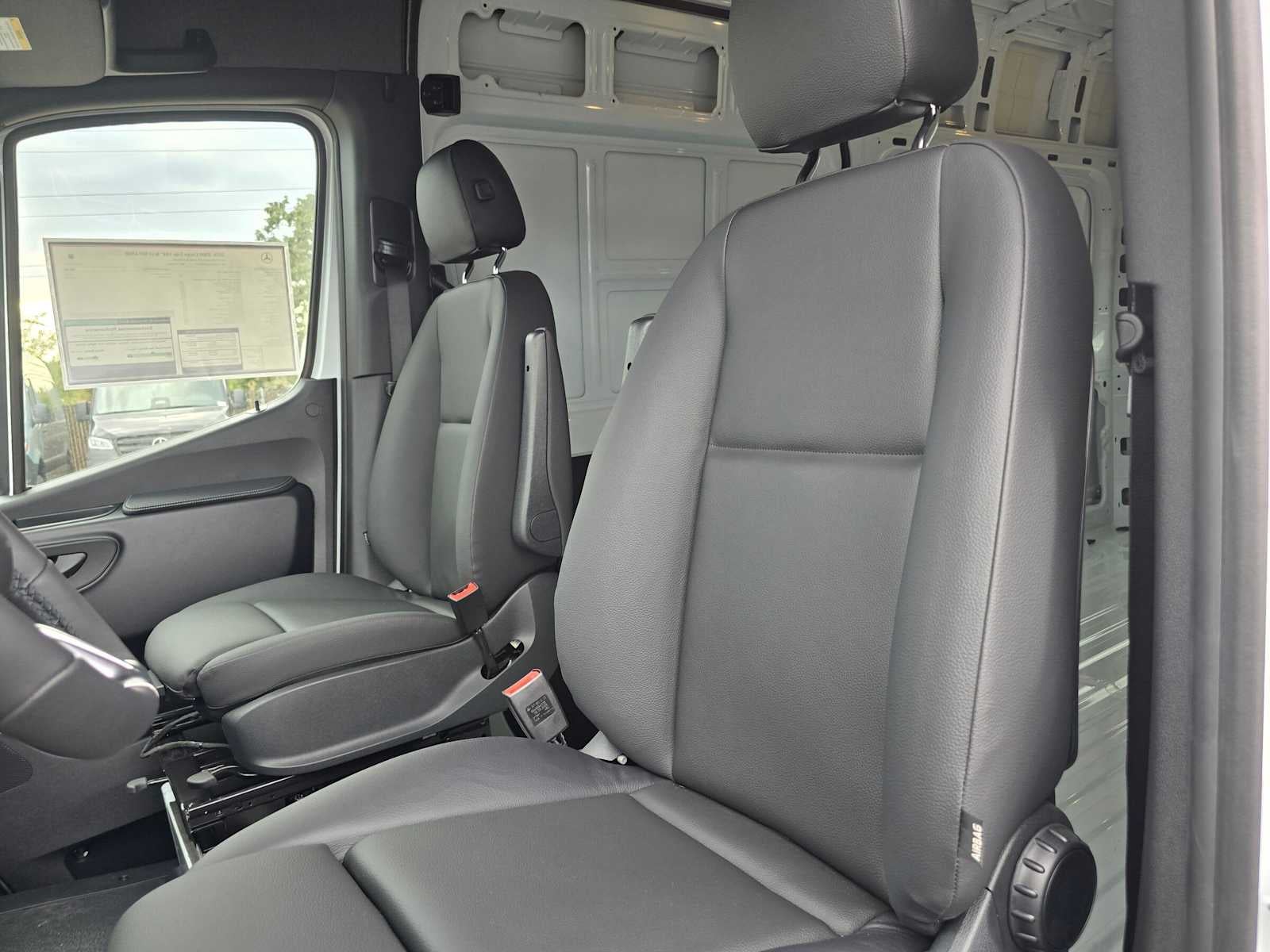 2026 Mercedes-Benz Sprinter Cargo 2500 Standard Roof I4 Diesel HO 144 AWD