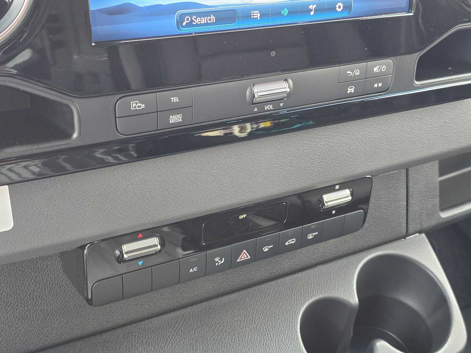 2026 Mercedes-Benz Sprinter Cargo 2500 Standard Roof I4 Diesel HO 144 AWD