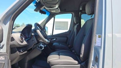 2026 Mercedes-Benz Sprinter 2500 Standard Roof I4 Diesel HO 144 AWD