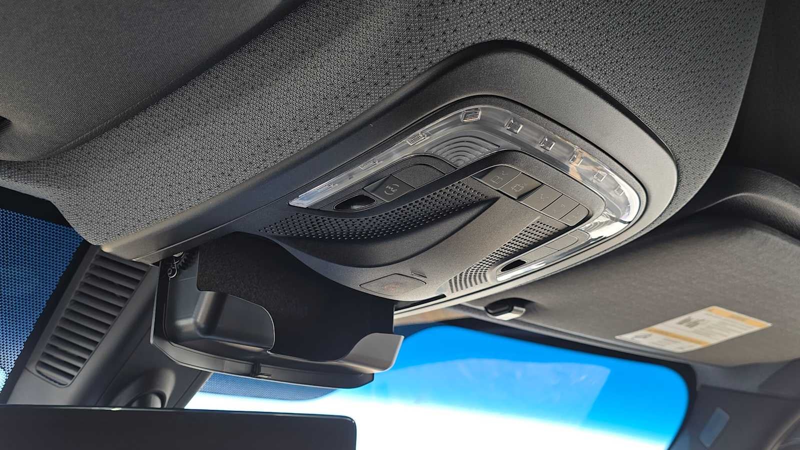 2026 Mercedes-Benz Sprinter 2500 Standard Roof I4 Diesel HO 144 AWD