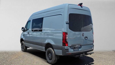 2026 Mercedes-Benz Sprinter 2500 Standard Roof I4 Diesel HO 144 AWD
