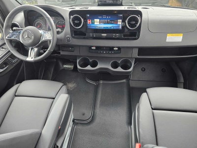 2026 Mercedes-Benz Sprinter 2500 Standard Roof I4 Diesel HO 144 AWD