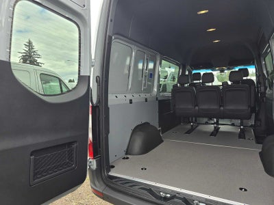 2026 Mercedes-Benz Sprinter 2500 Standard Roof I4 Diesel HO 144 AWD