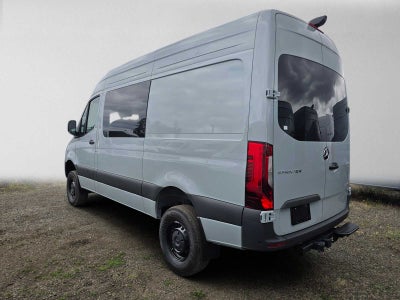 2026 Mercedes-Benz Sprinter 2500 Standard Roof I4 Diesel HO 144 AWD