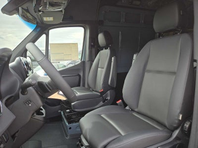 2026 Mercedes-Benz Sprinter Cargo 2500 Standard Roof I4 Diesel HO 144 AWD