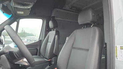 2025 Mercedes-Benz Sprinter 2500 Standard Roof I4 Diesel HO 144" AWD