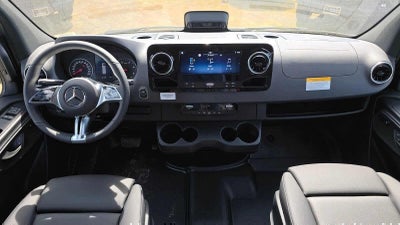 2026 Mercedes-Benz Sprinter 2500 Standard Roof I4 Diesel HO 144 AWD