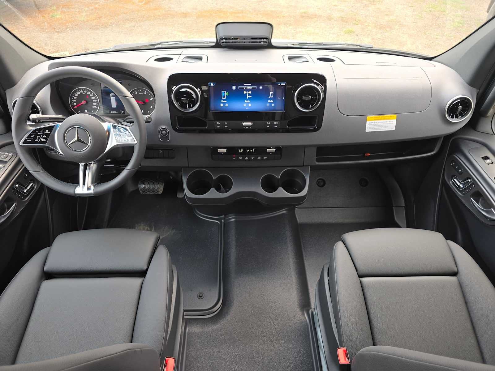 2026 Mercedes-Benz Sprinter Crew 2500 Standard Roof I4 Diesel HO 144 AWD