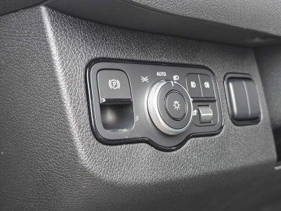 2026 Mercedes-Benz Sprinter Crew 2500 Standard Roof I4 Diesel HO 144 AWD