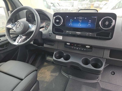 2026 Mercedes-Benz Sprinter Cargo 2500 Standard Roof I4 Diesel HO 144 AWD