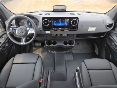 2026 Mercedes-Benz Sprinter Cargo 2500 Standard Roof I4 Diesel HO 144 AWD