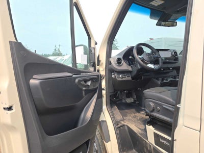 2026 Mercedes-Benz Sprinter Cargo 2500 Standard Roof I4 Diesel HO 144 AWD
