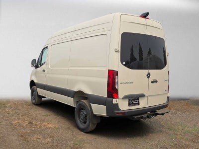 2026 Mercedes-Benz Sprinter Cargo 2500 Standard Roof I4 Diesel HO 144 AWD