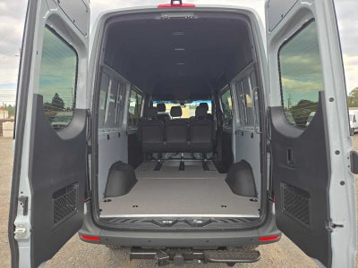2026 Mercedes-Benz Sprinter Crew 2500 Standard Roof I4 Diesel HO 144 AWD