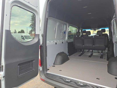 2026 Mercedes-Benz Sprinter Crew 2500 Standard Roof I4 Diesel HO 144 AWD