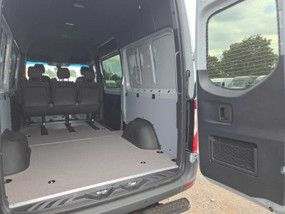 2026 Mercedes-Benz Sprinter Crew 2500 Standard Roof I4 Diesel HO 144 AWD