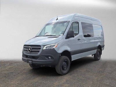 2026 Mercedes-Benz Sprinter Crew 2500 Standard Roof I4 Diesel HO 144 AWD