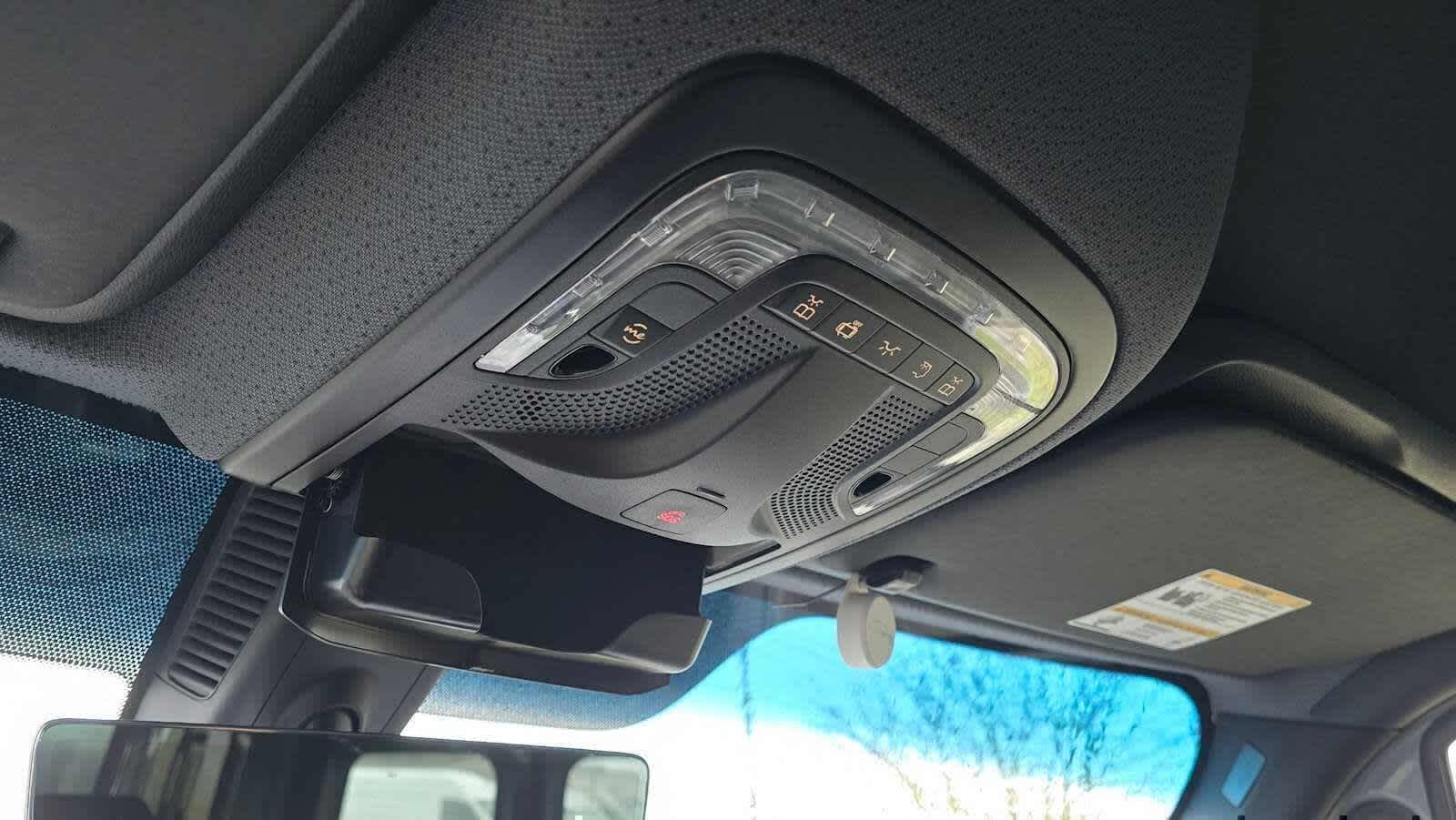 2026 Mercedes-Benz Sprinter 2500 Standard Roof I4 Diesel HO 144 AWD