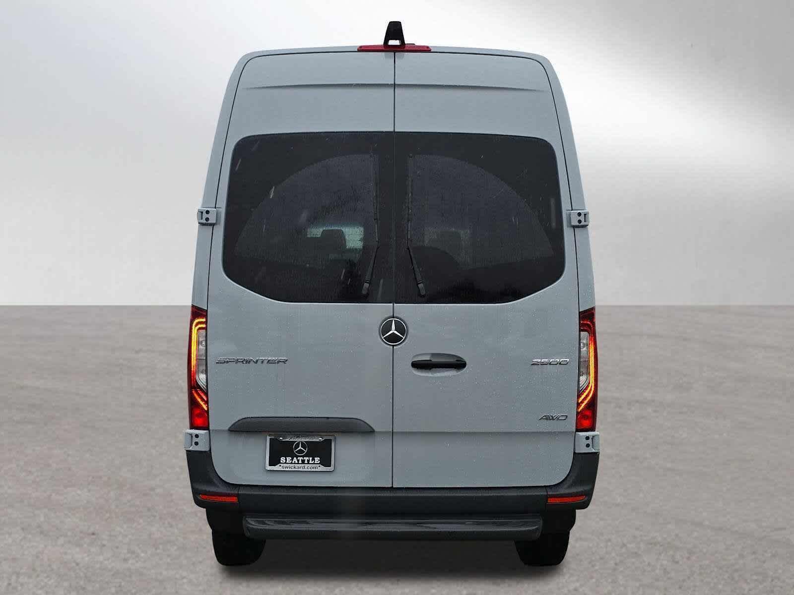 2026 Mercedes-Benz Sprinter 2500 Standard Roof I4 Diesel HO 144 AWD