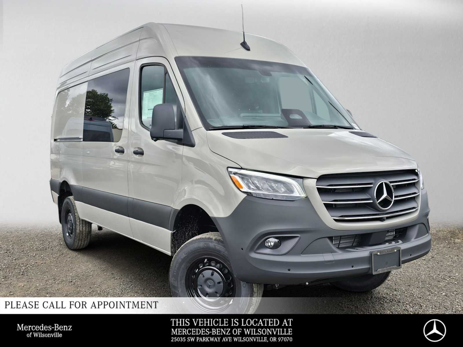 2026 Mercedes-Benz Sprinter 2500 Standard Roof I4 Diesel HO 144 AWD