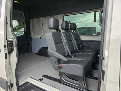 2026 Mercedes-Benz Sprinter 2500 Standard Roof I4 Diesel HO 144 AWD