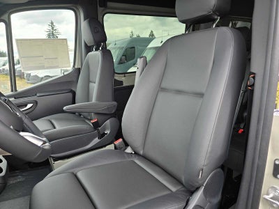 2026 Mercedes-Benz Sprinter 2500 Standard Roof I4 Diesel HO 144 AWD