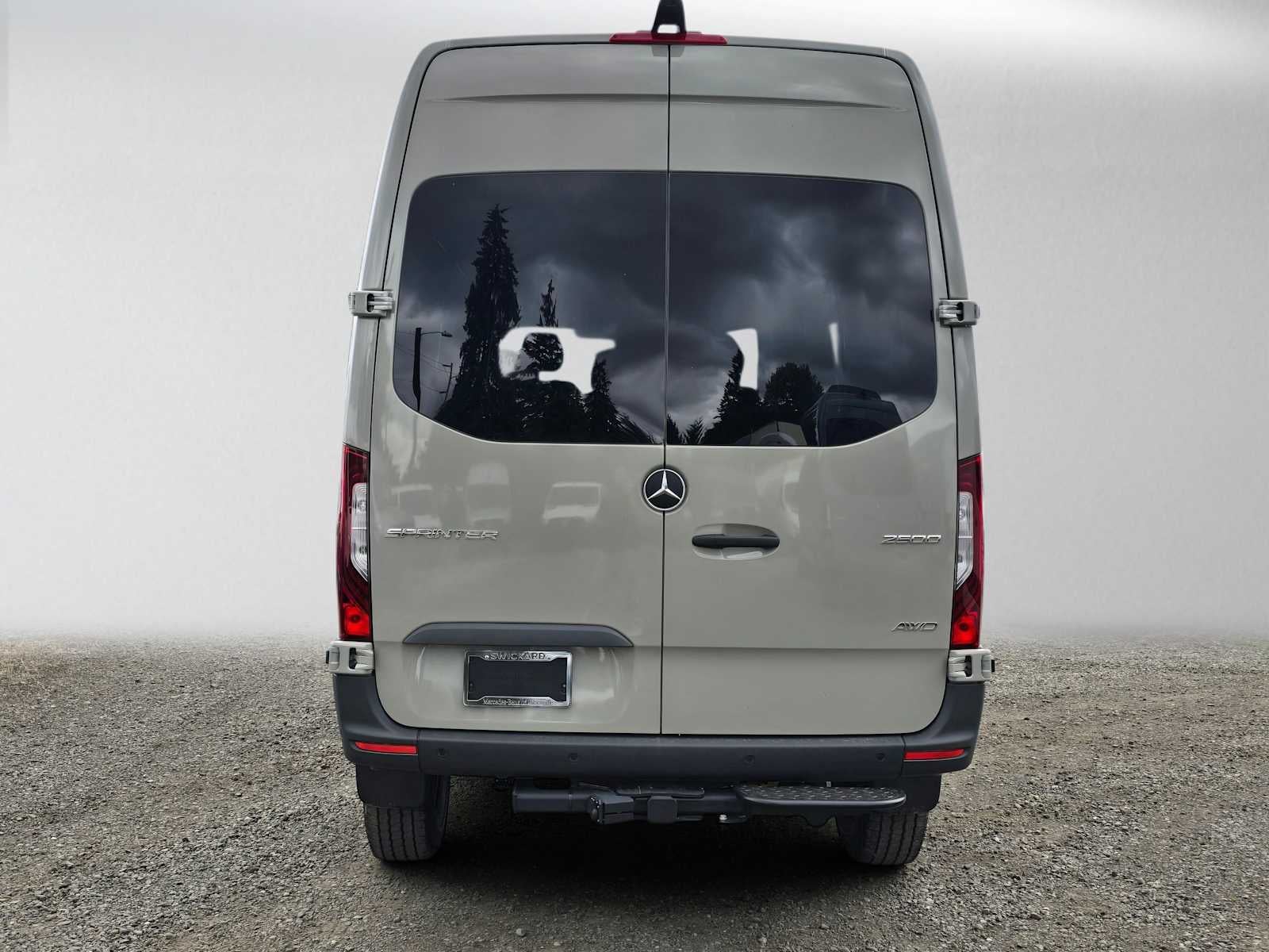 2026 Mercedes-Benz Sprinter 2500 Standard Roof I4 Diesel HO 144 AWD