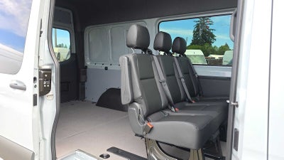 2026 Mercedes-Benz Sprinter 2500 Standard Roof I4 Diesel HO 144 AWD