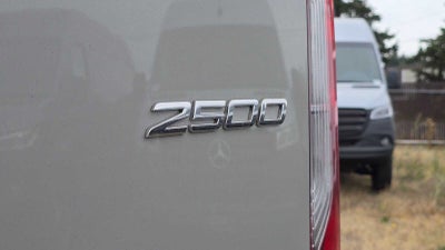 2026 Mercedes-Benz Sprinter 2500 Standard Roof I4 Diesel HO 144 AWD