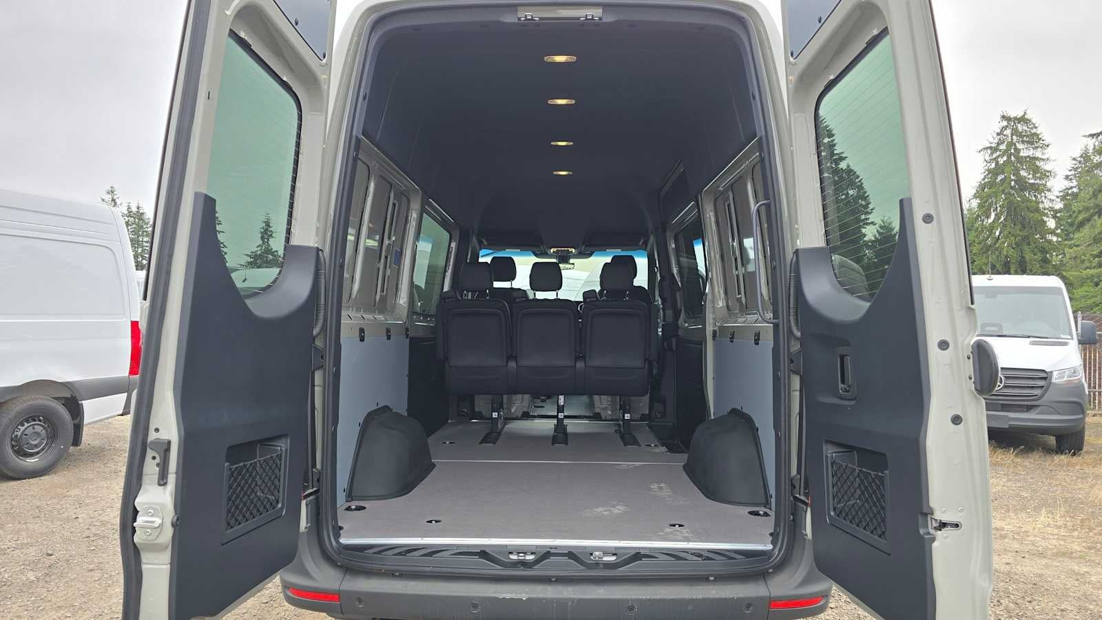 2026 Mercedes-Benz Sprinter 2500 Standard Roof I4 Diesel HO 144 AWD