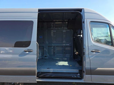 2026 Mercedes-Benz Sprinter 2500 Standard Roof I4 Diesel HO 144 AWD