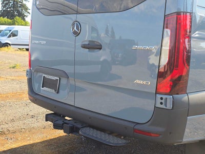 2026 Mercedes-Benz Sprinter 2500 Standard Roof I4 Diesel HO 144 AWD