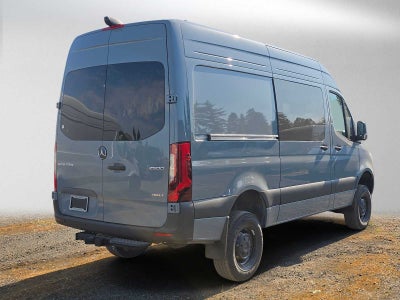 2026 Mercedes-Benz Sprinter 2500 Standard Roof I4 Diesel HO 144 AWD