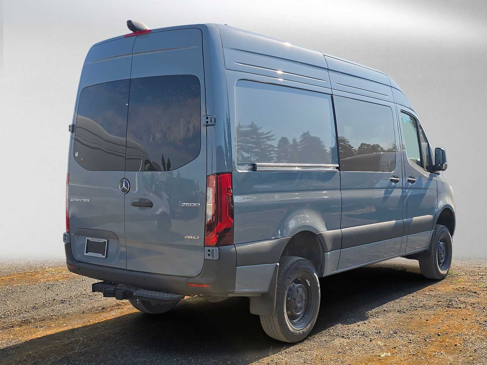 2026 Mercedes-Benz Sprinter 2500 Standard Roof I4 Diesel HO 144 AWD