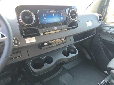 2026 Mercedes-Benz Sprinter 2500 Standard Roof I4 Diesel HO 144 AWD