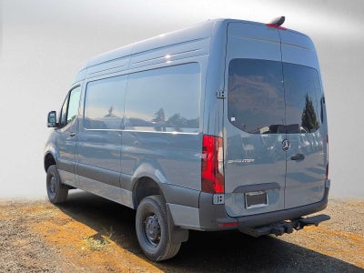 2026 Mercedes-Benz Sprinter 2500 Standard Roof I4 Diesel HO 144 AWD