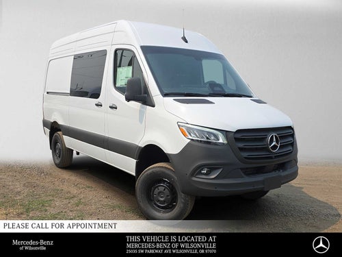 2026 Mercedes-Benz Sprinter Cargo 2500 Standard Roof I4 Diesel HO 144 AWD
