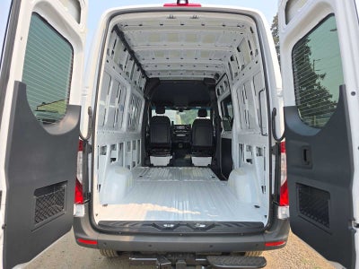 2026 Mercedes-Benz Sprinter Cargo 2500 Standard Roof I4 Diesel HO 144 AWD