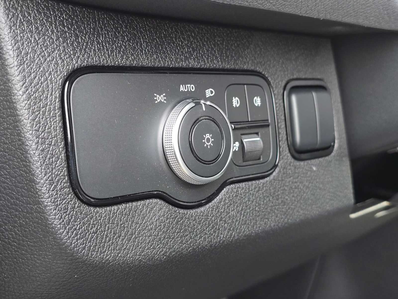 2026 Mercedes-Benz Sprinter Cargo 2500 Standard Roof I4 Diesel HO 144 AWD